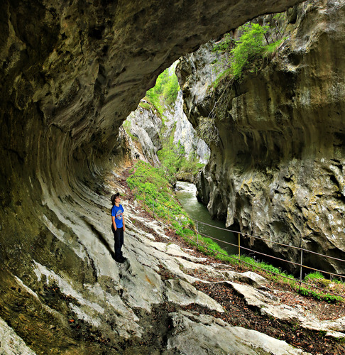 Trekking in SW Carpathians – Retezat National Park